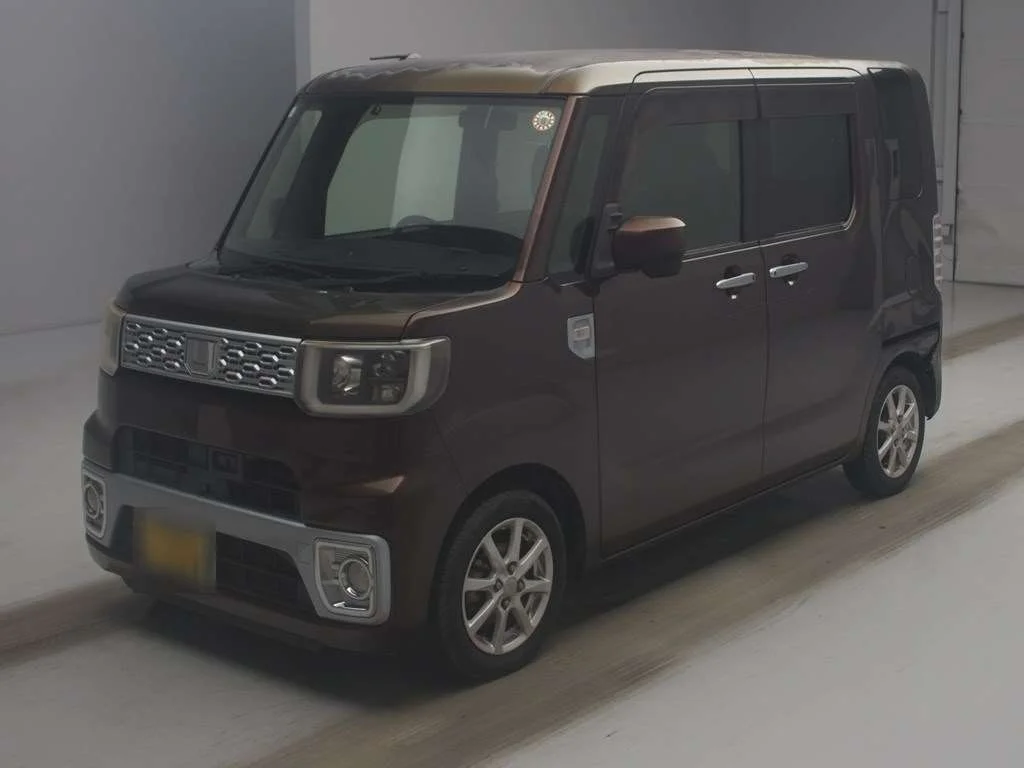 Daihatsu Wake 2014