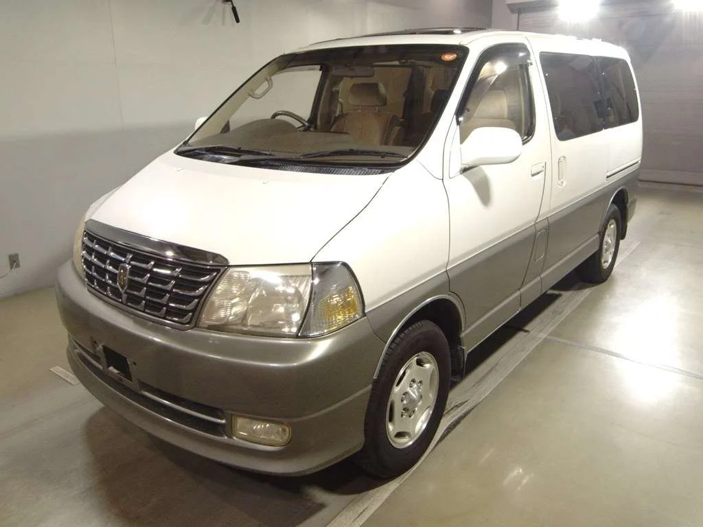 Toyota Granvia 2000