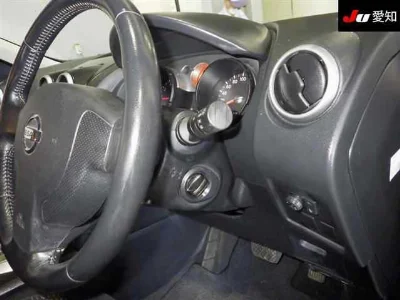 NISSAN DUALIS