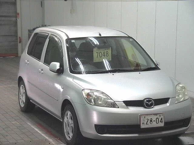 Mazda Demio 2005