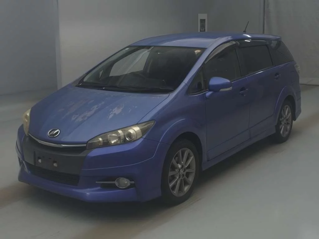 Toyota Wish  с аукциона в Японии