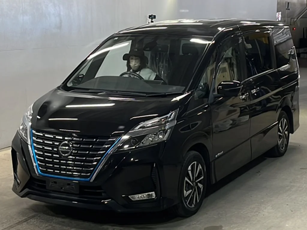 Nissan Serena 2021