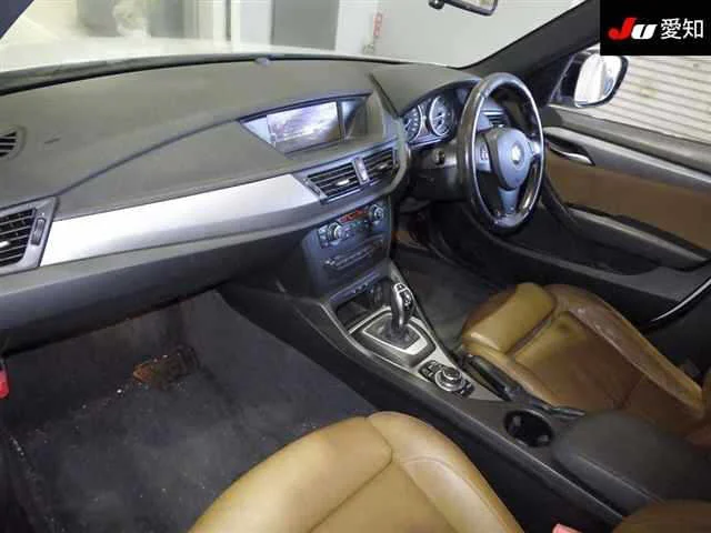 BMW X1  с аукциона в Японии