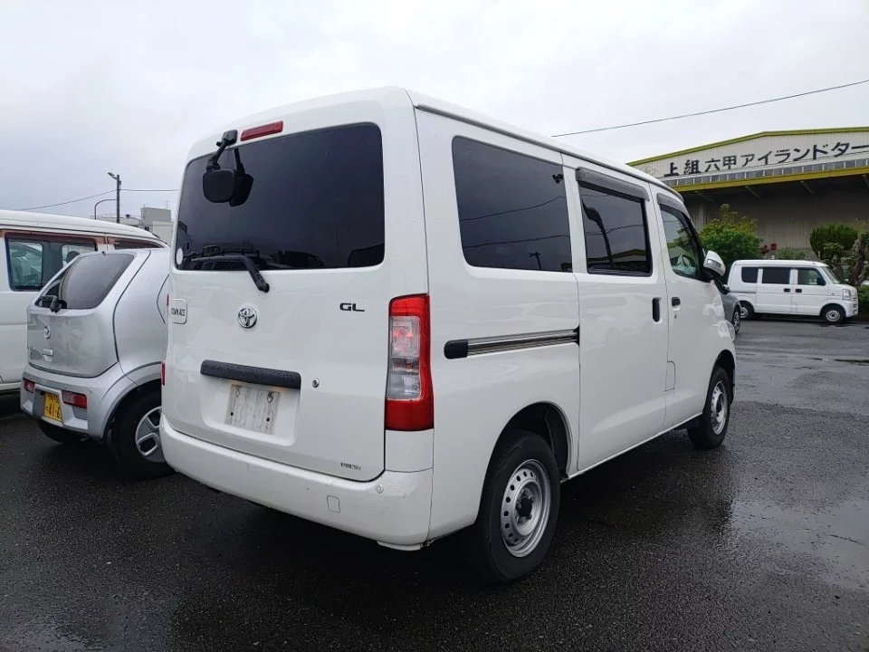 Toyota TownAce  с аукциона в Японии