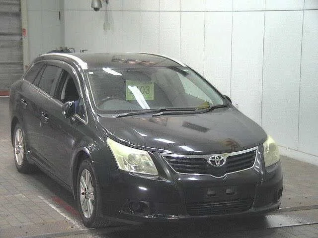 Toyota Avensis 2011