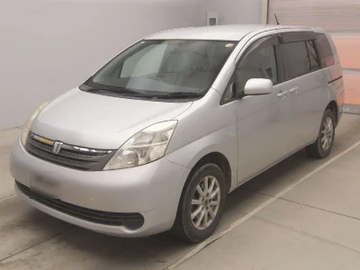 TOYOTA ISIS