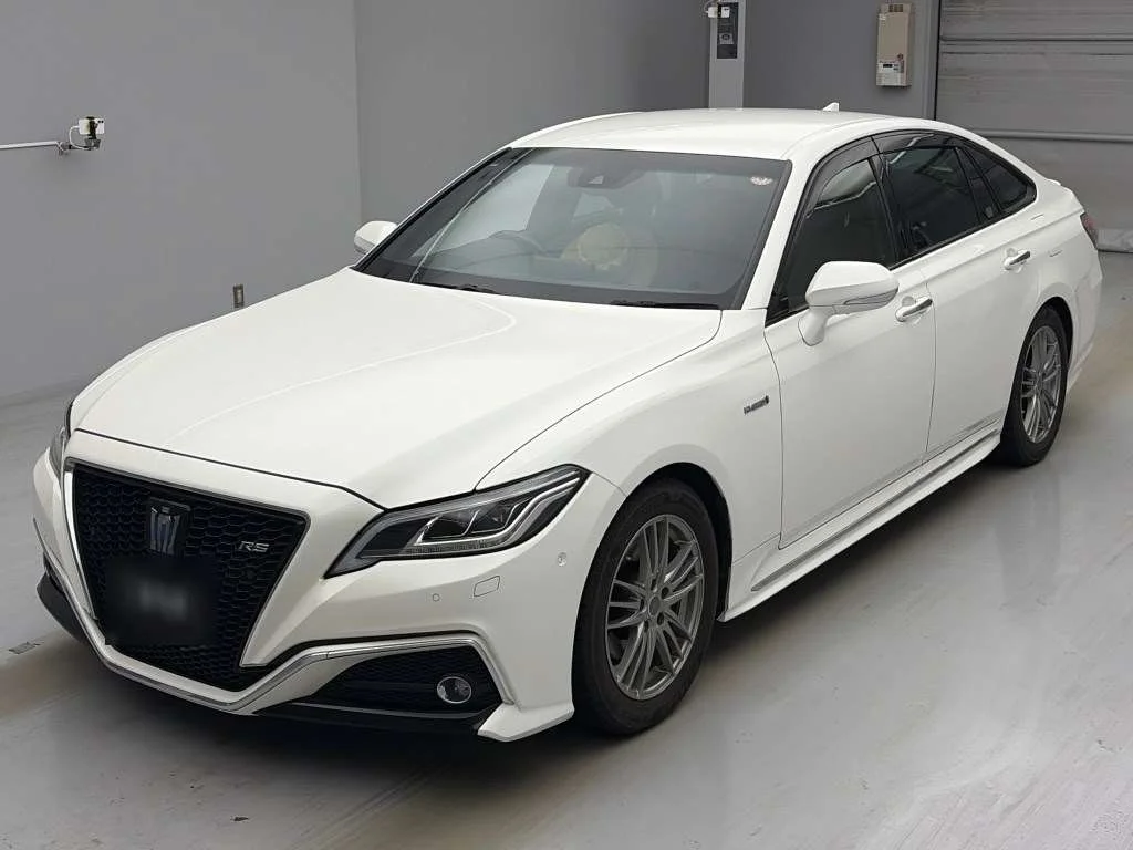 Toyota Crown 2018