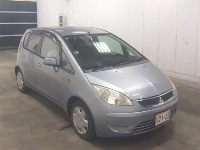 MITSUBISHI COLT