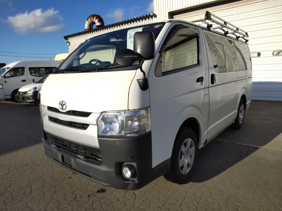 Toyota HiAce Van 2014