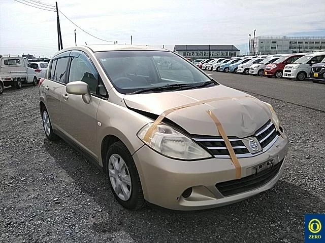 Nissan Tiida 2010