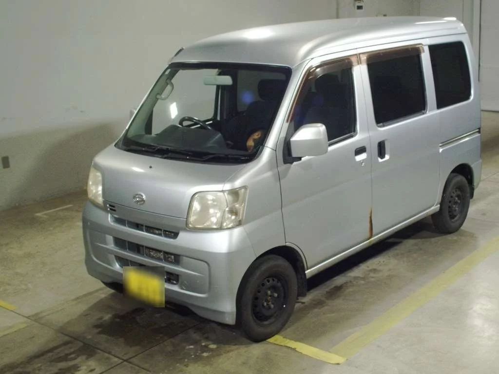 Daihatsu Hijet Cargo  с аукциона в Японии