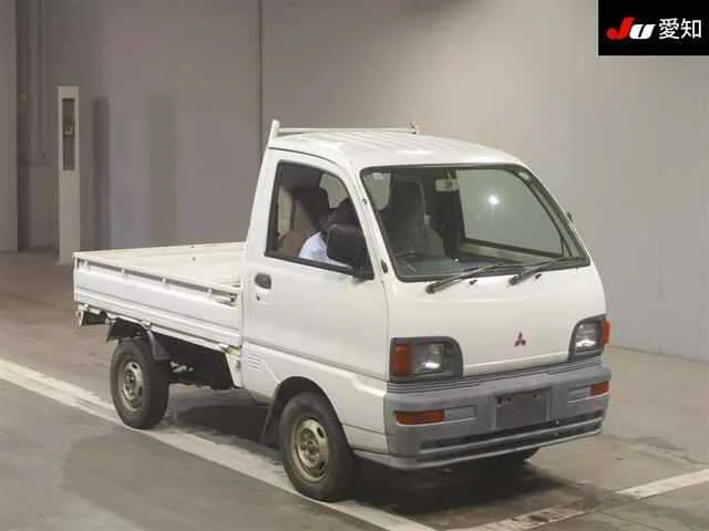 Mitsubishi Minicab Truck  с аукциона в Японии
