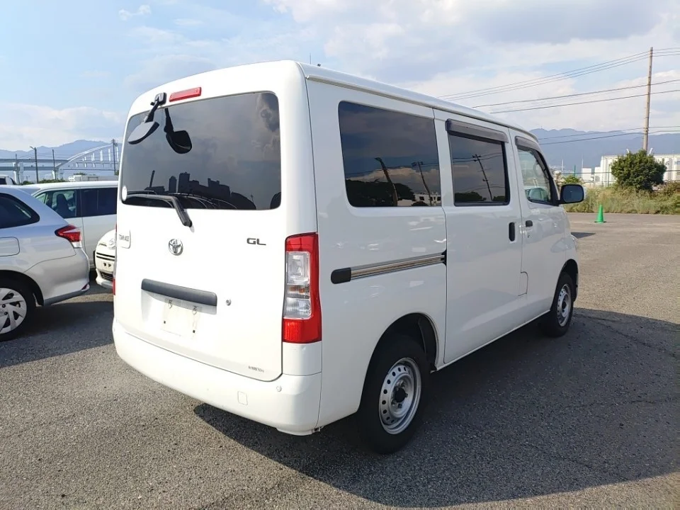 Toyota TownAce  с аукциона в Японии