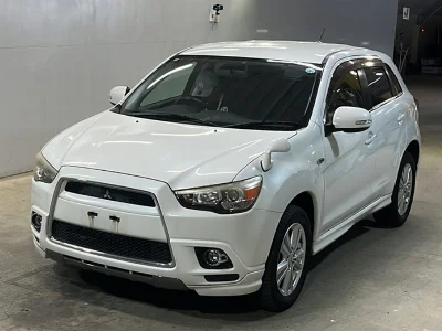 Mitsubishi RVR