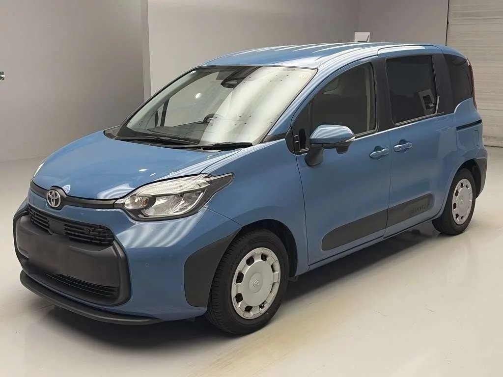 Toyota Sienta  с аукциона в Японии