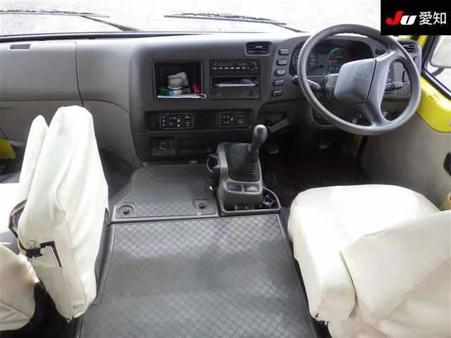 Mitsubishi FUSO ROSA  с аукциона в Японии