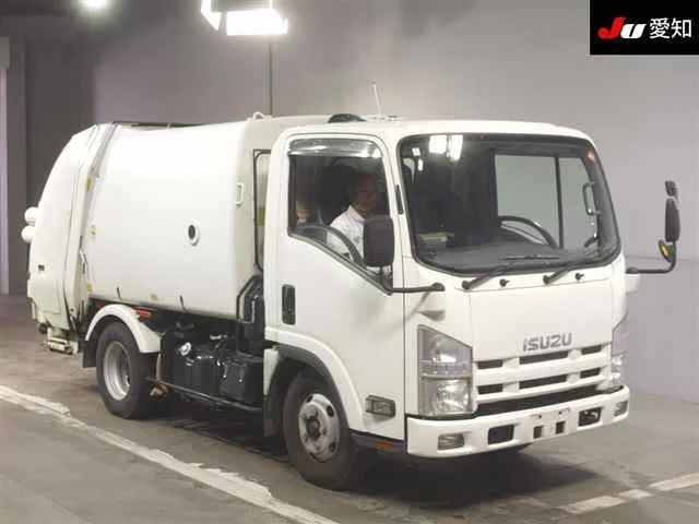Isuzu Elf 2011