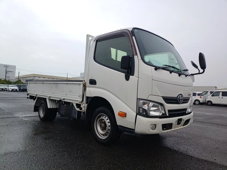 Toyota Dyna 2019