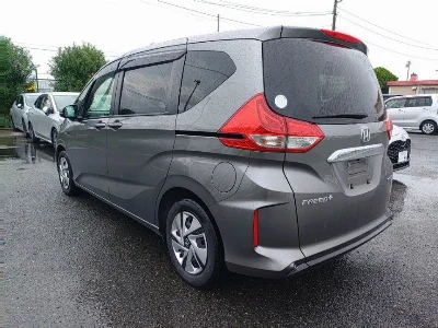 HONDA FREED+