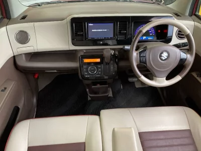 SUZUKI MRWAGON