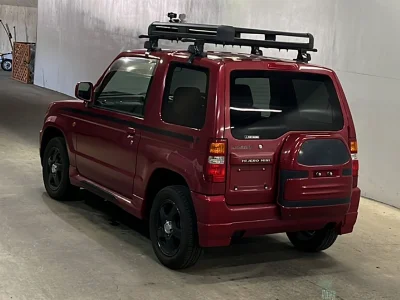 MITSUBISHI PAJERO MINI
