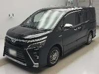 Цена авто Toyota Voxy с аукционов Японии, номер кузова ZWR80W, пробег 105 000, оценка 13