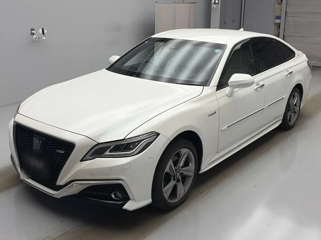 Toyota Crown 2019