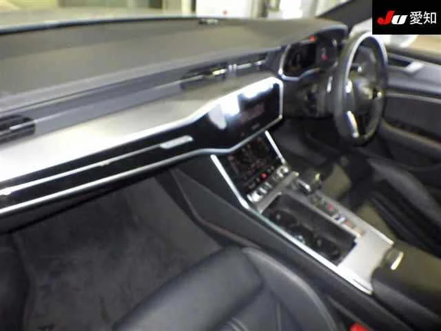Audi A6  с аукциона в Японии