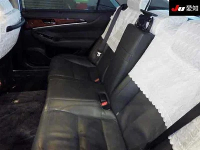 TOYOTA CROWN MAJESTA