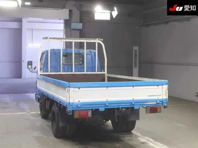 Isuzu Elf  с аукциона в Японии