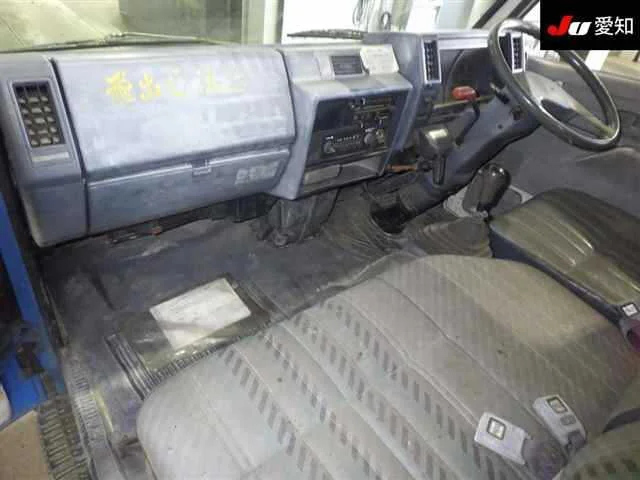 Isuzu Elf  с аукциона в Японии