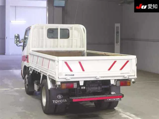 Toyota ToyoAce  с аукциона в Японии