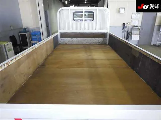 Toyota ToyoAce  с аукциона в Японии