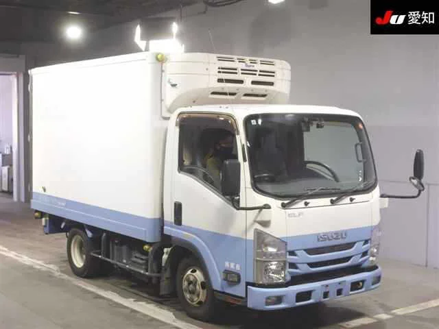 Isuzu Elf 2016