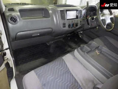 NISSAN CARAVAN