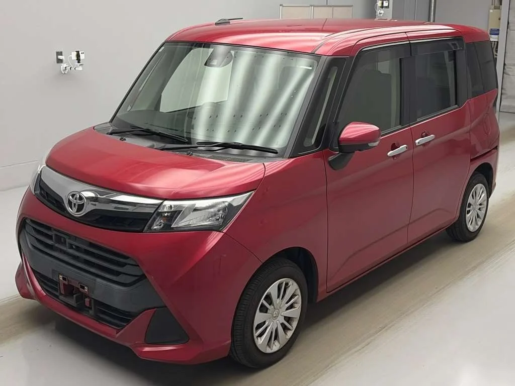 Toyota Tank 2018