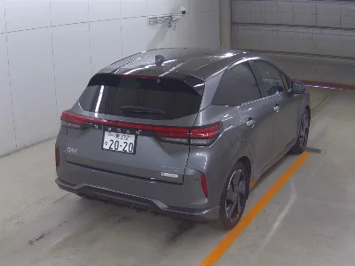 Nissan Aura