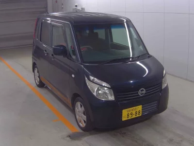 NISSAN ROOX
