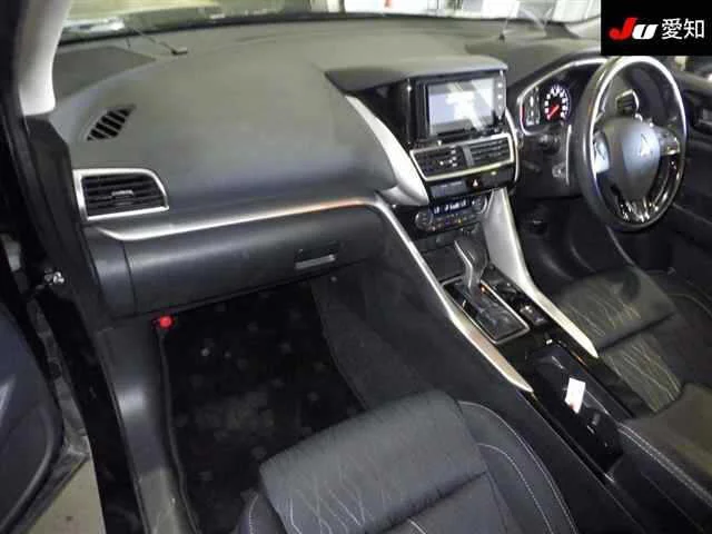 Mitsubishi Eclipse Cross  с аукциона в Японии