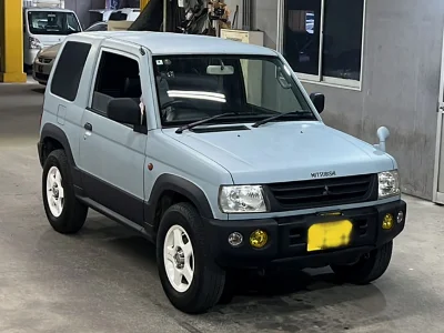 MITSUBISHI PAJERO MINI