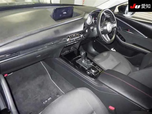 Mazda CX-30  с аукциона в Японии