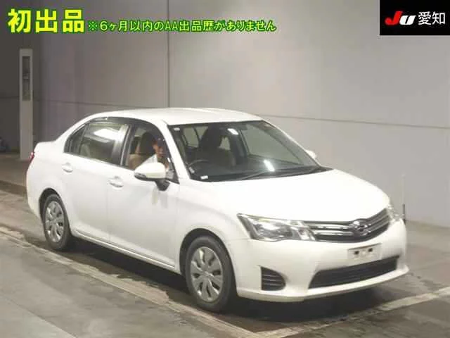 Toyota Corolla Axio 2013