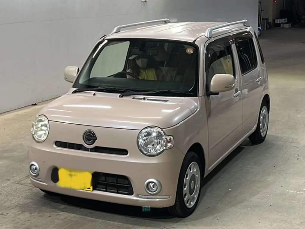 Daihatsu Mira Cocoa 2010