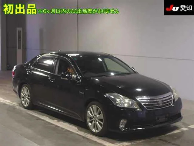 Toyota Crown 2011