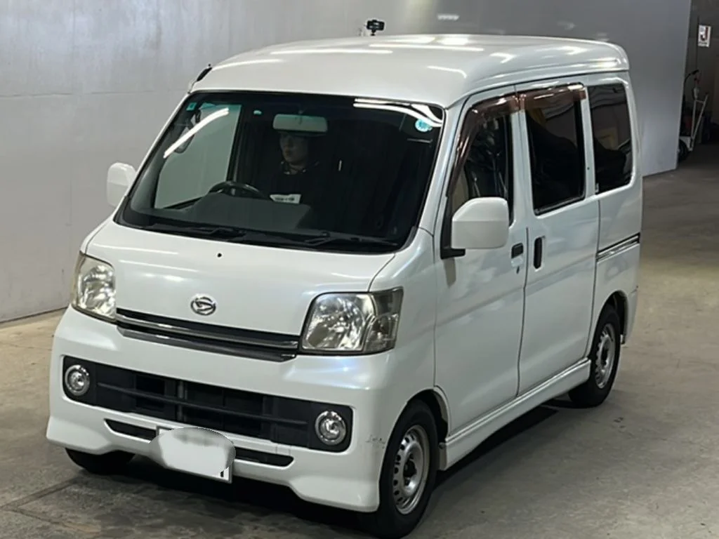 Daihatsu Hijet Cargo 2011