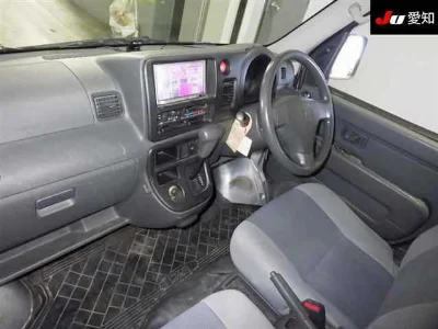 TOYOTA PIXIS VAN