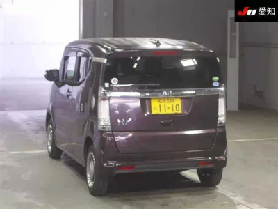 HONDA N BOX SLASH
