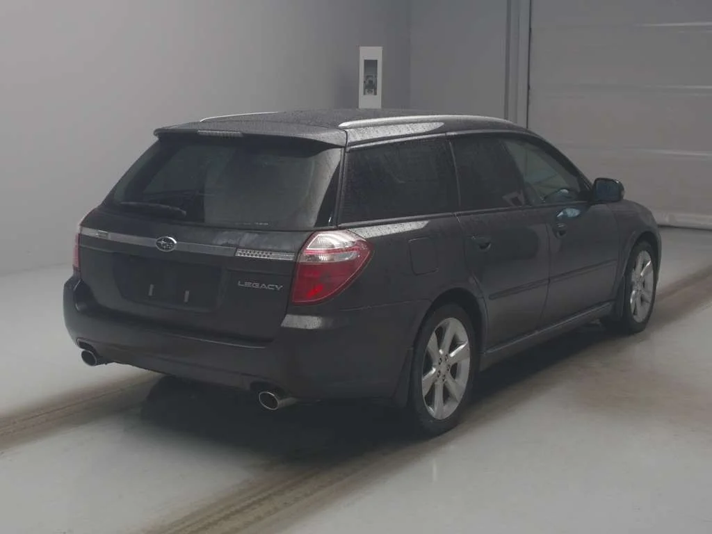 Subaru Legacy  с аукциона в Японии