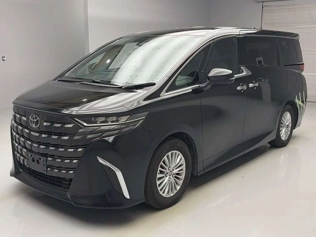 Toyota Alphard 2026