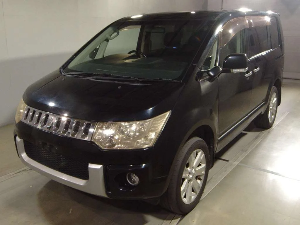 Mitsubishi Delica D:5 2007